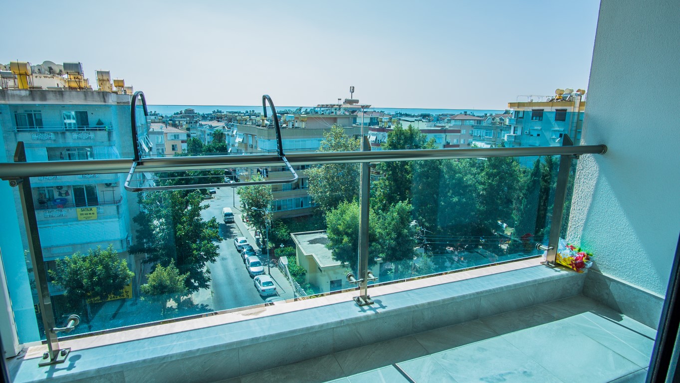 Spacious 2+1 apartments in the center of Alanya overlooking the fortress - Фото 41