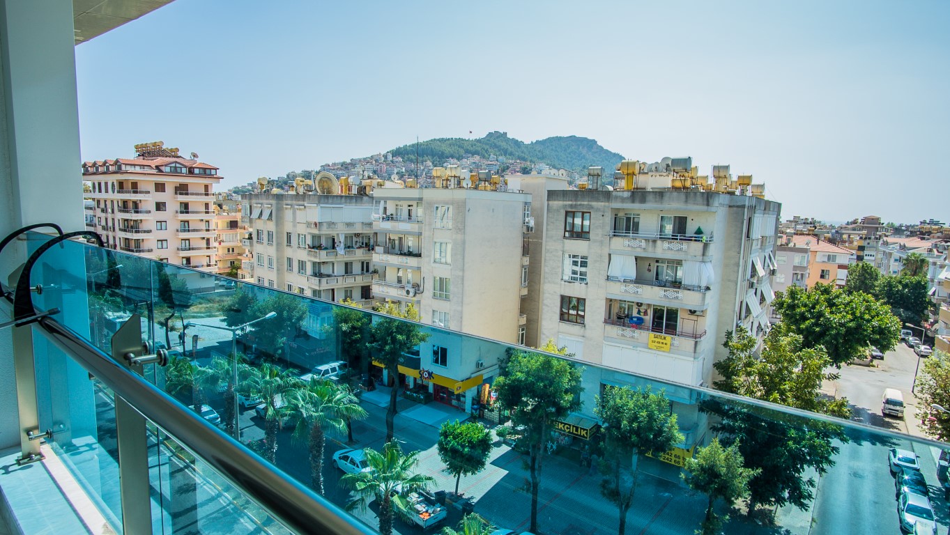 Spacious 2+1 apartments in the center of Alanya overlooking the fortress - Фото 42