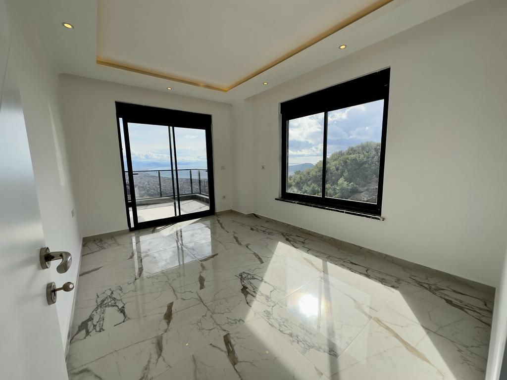 New modern style villa with panoramic views of the whole Alanya - Foto 19