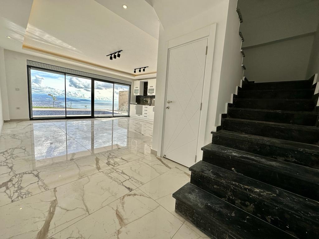 New modern style villa with panoramic views of the whole Alanya - Фото 8