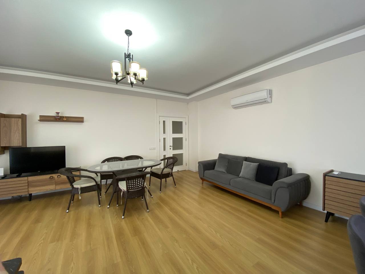 Two bedroom apartment (2+1) in the heart of Alanya with a view of the mountains - Фото 30