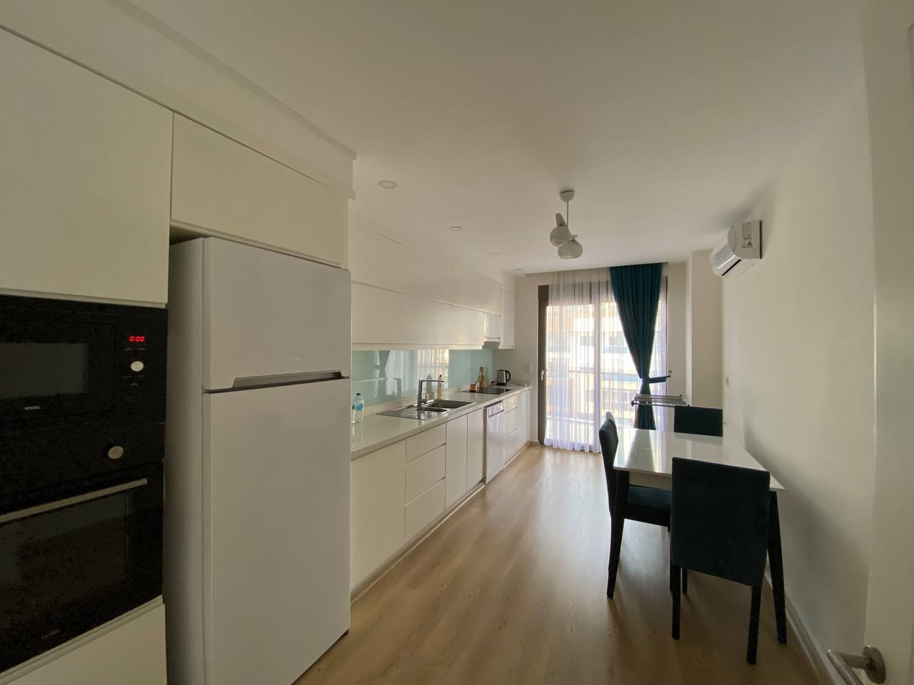 Two bedroom apartment (2+1) in the heart of Alanya with a view of the mountains - Фото 19