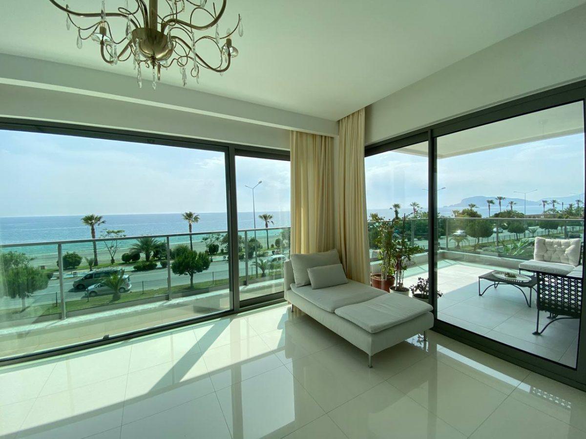 Two bedroom apartment on the first coastline with panoramic sea views - Фото 8