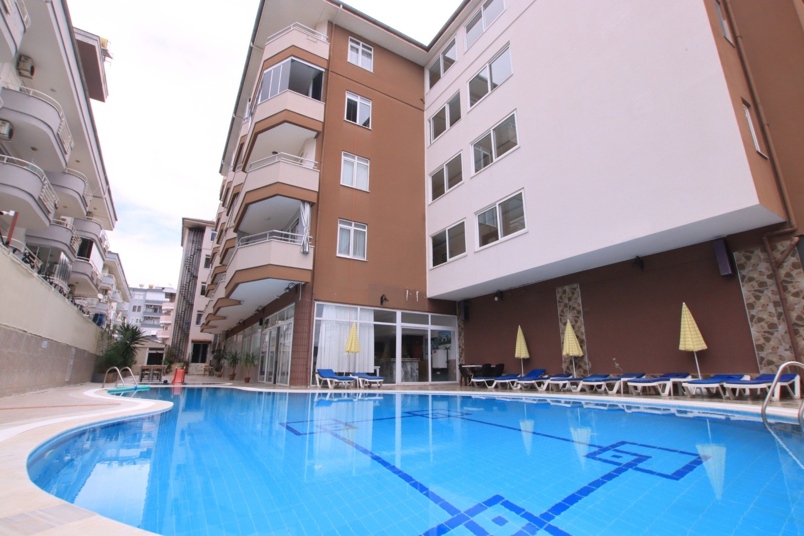 Furnished two bedroom apartment in Oba area near the sea, 250 m to the center - Фото 2