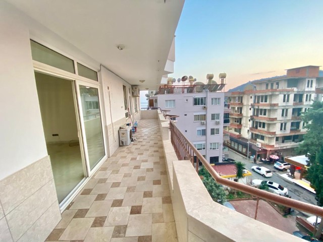 Spacious apartment with an area of 160 m2 in the center of Alanya - Фото 19