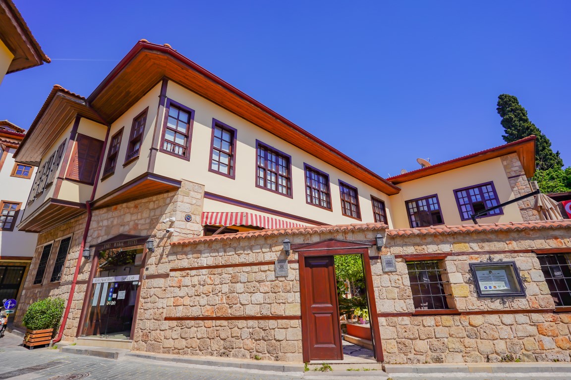 Boutique hotel in Kaleici Antalya - Фото 1