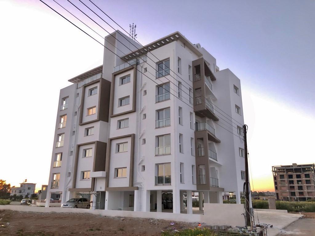 New residential complex in Northern Cyprus, with apartments of 2+1 floor area 79 m2 - Фото 3