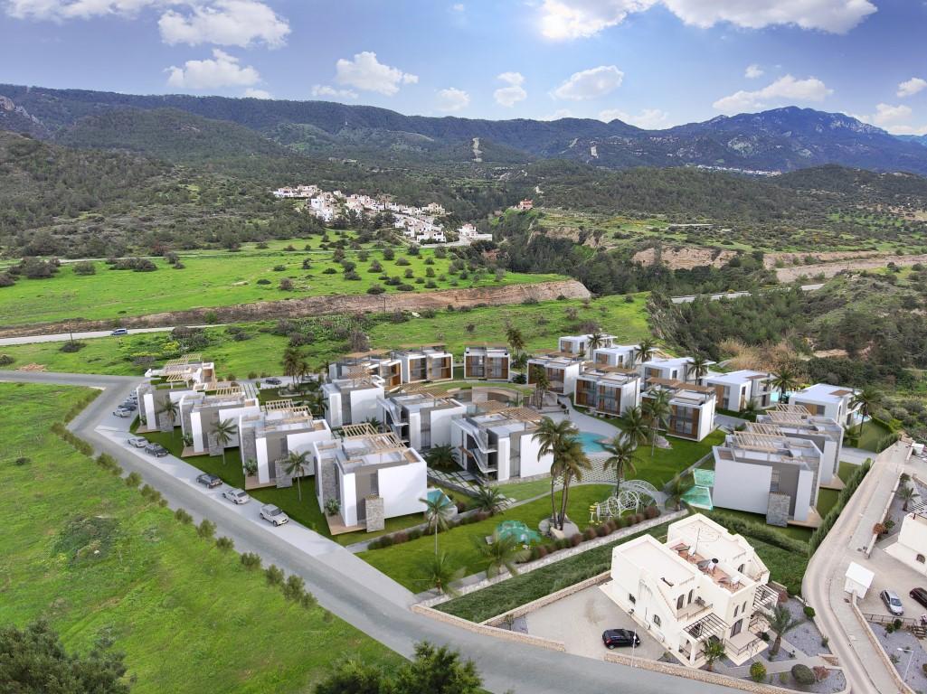 New project of villas and apartments in Northern Cyprus with sea view, Kyrenia town - Фото 4