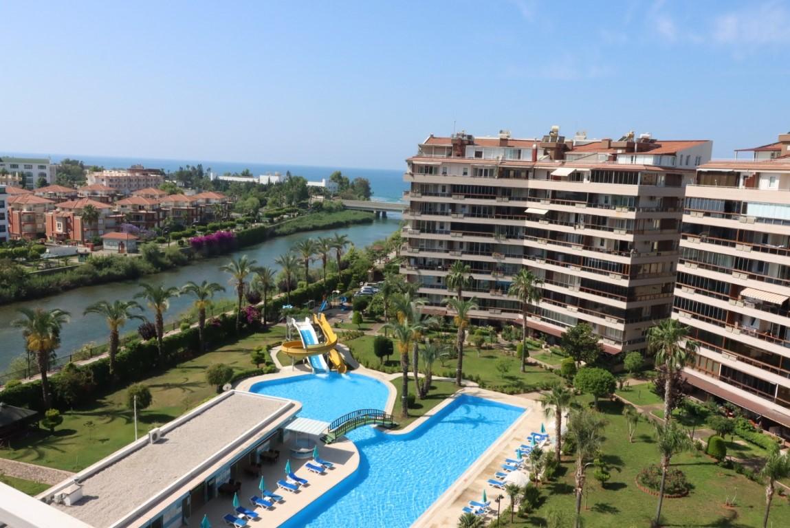 Spacious 2+1 apartment near the sea in the Tosmur area - Foto 1