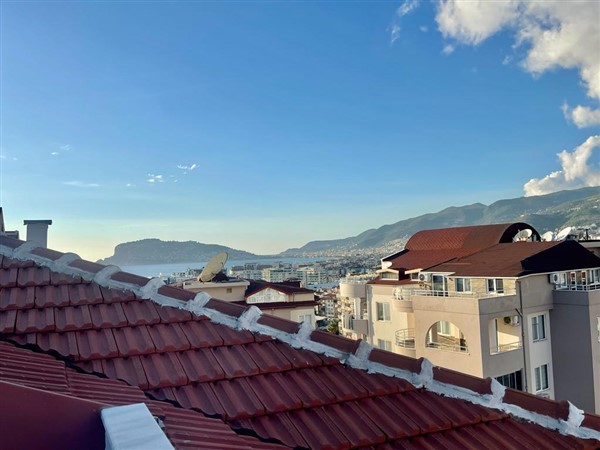 4+1 penthouse in Tosmur area with sea and mountain views - Фото 24