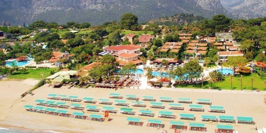 Hotel on the first coastline in Antalya - Фото 1