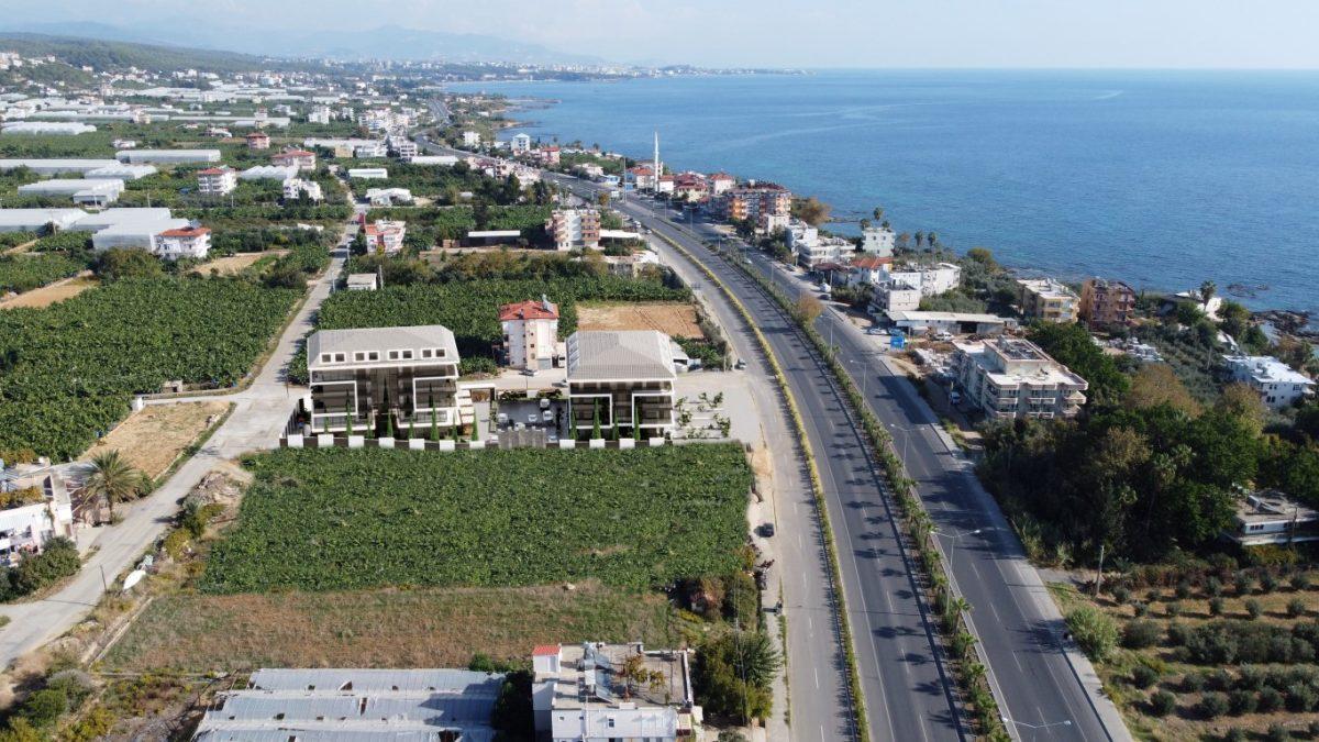 New residential complex with spacious apartments 50 m from the sea, Okudjalar district - Фото 3