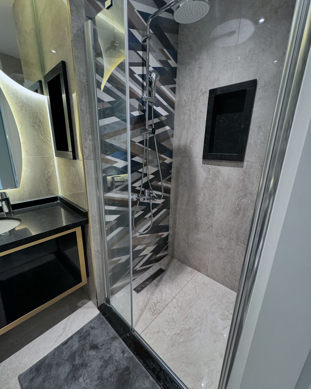 One bedroom apartment in a new house near the sea in Alanya - Foto 27
