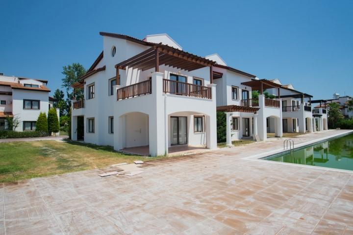 New complex of villas and apartments with diverse infrastructure in the city of Belek - Фото 12