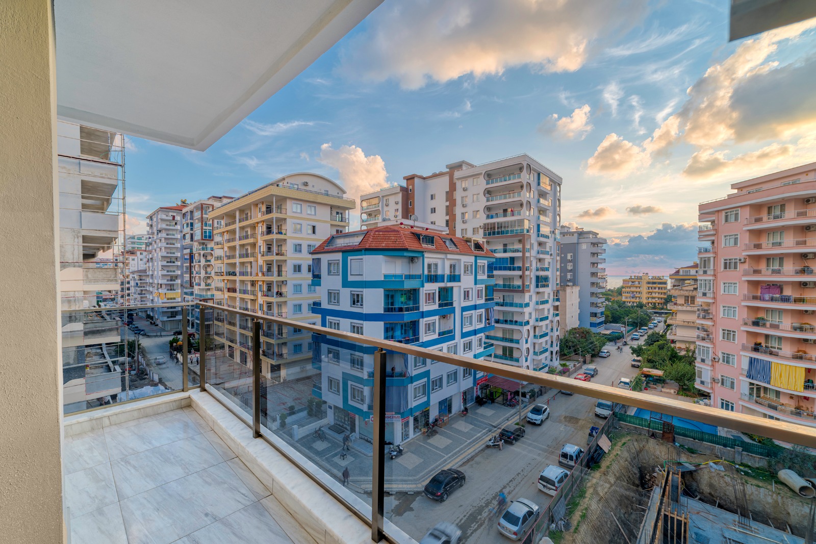 One bedroom apartment in a new complex, 250 m from the beach, Mahmutlar - Фото 12