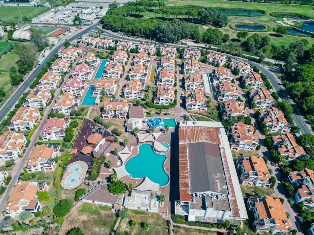 New complex of villas and apartments with diverse infrastructure in the city of Belek - Фото 2