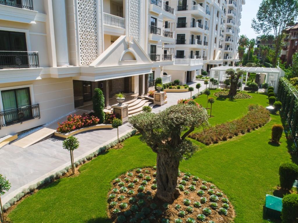 Two bedroom apartment in elite complex near the sea in Alanya - Фото 6