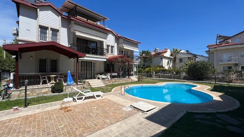 Fully furnished villa with 3+1 apartments in Fethiye - Фото 2