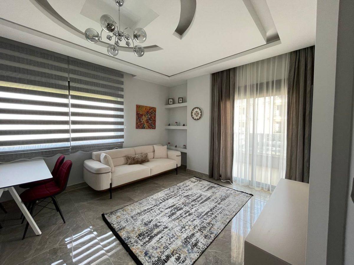 Furnished 2+1 apartments near the sea in the Kargicak area - Фото 21