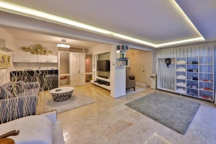 Luxury villa with private pool in Fethiye, area 220 m² - Фото 11