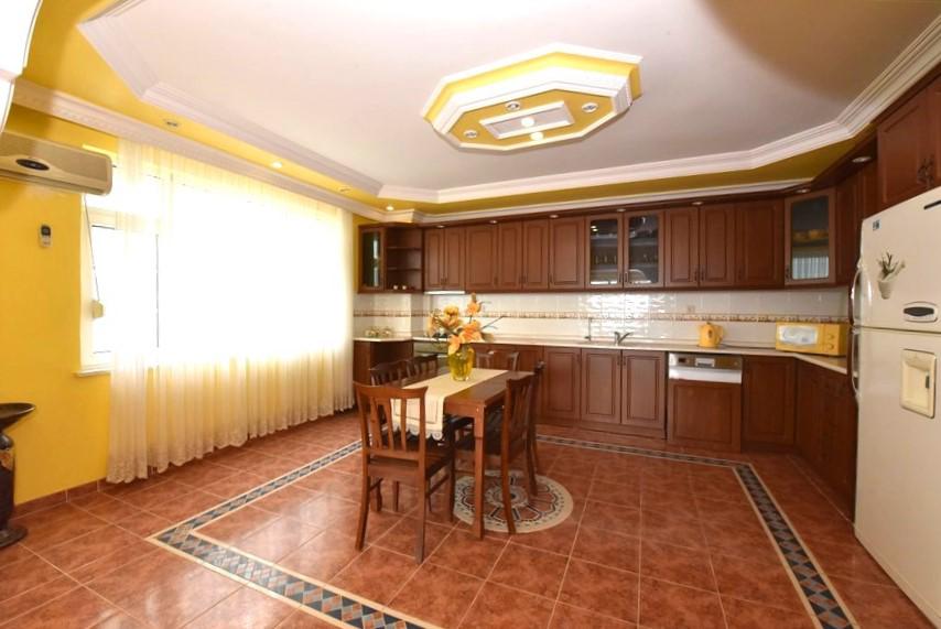 Apartment 3+1 in the center of Alanya with the possibility of obtaining Turkish citizenship - Фото 9