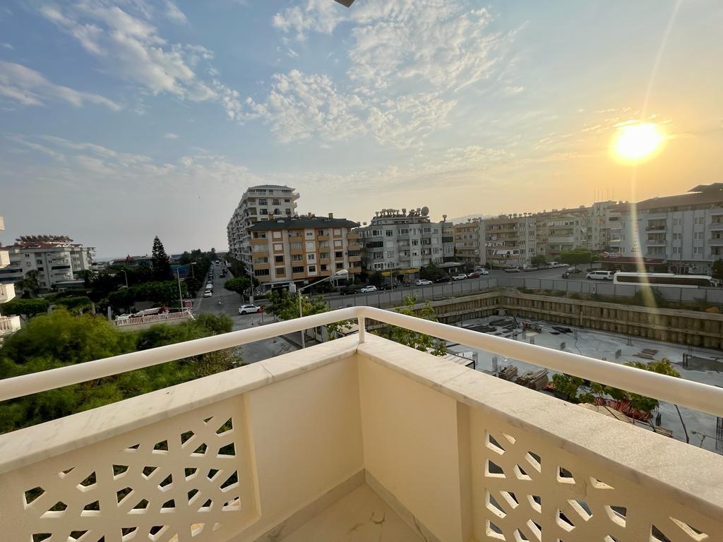 One bedroom apartment with new renovations, Oba district - Фото 8