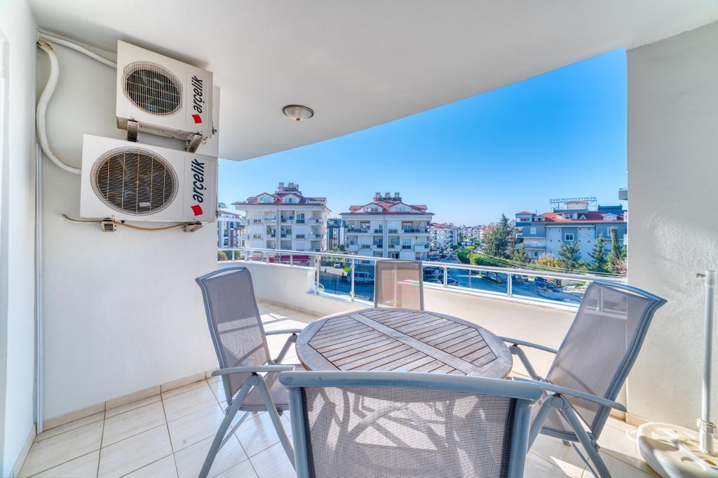 Bright two bedroom apartment in Oba district, Alanya - Фото 7