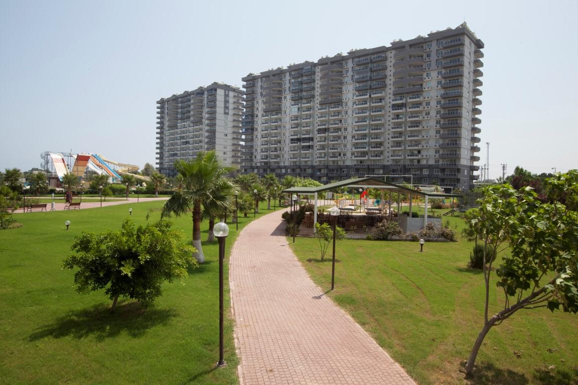 Ready-made residential complex with spacious apartments on the first coastline, Mersin - Фото 6