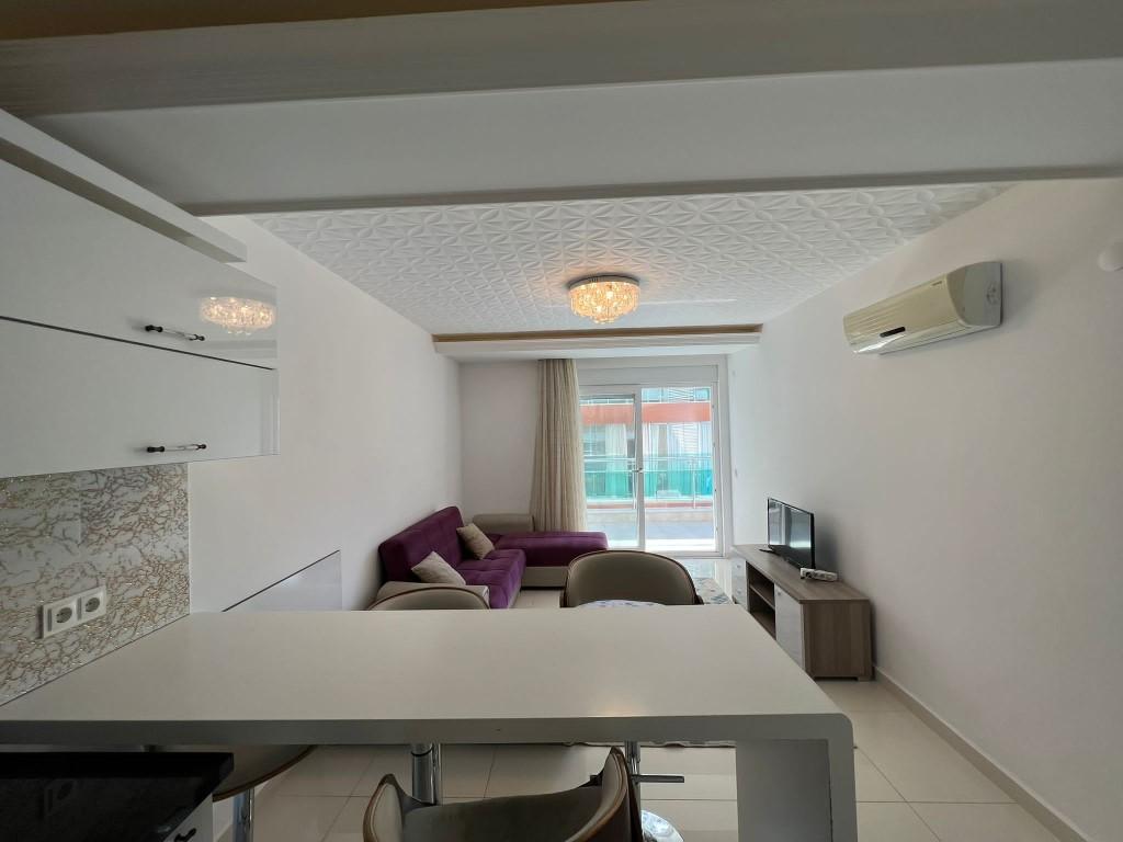 Furnished apartment of 55 m2, 200 m from the sea, Alanya Centre - Фото 14