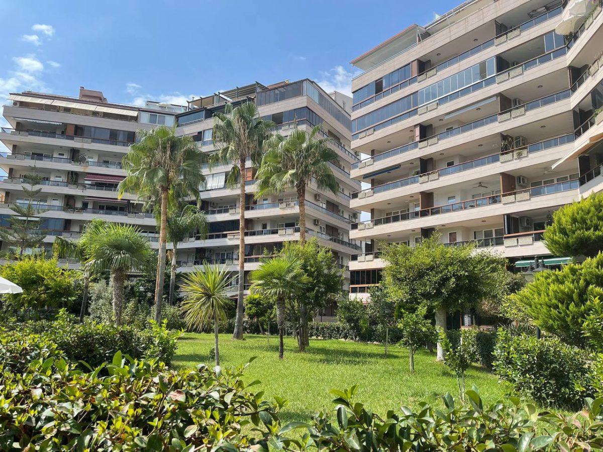 Spacious two bedroom apartment near the sea in the Tosmur area - Фото 5