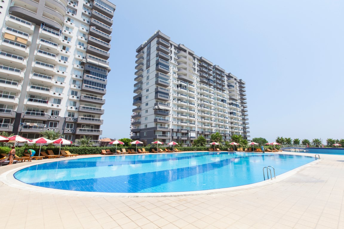 Ready-made residential complex with spacious apartments on the first coastline, Mersin - Фото 12