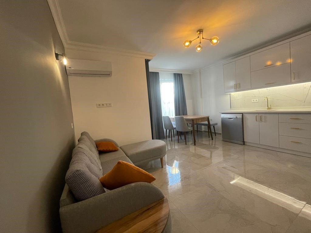 Two bedroom apartment 200 m from the sea, in the center of Alanya - Фото 2