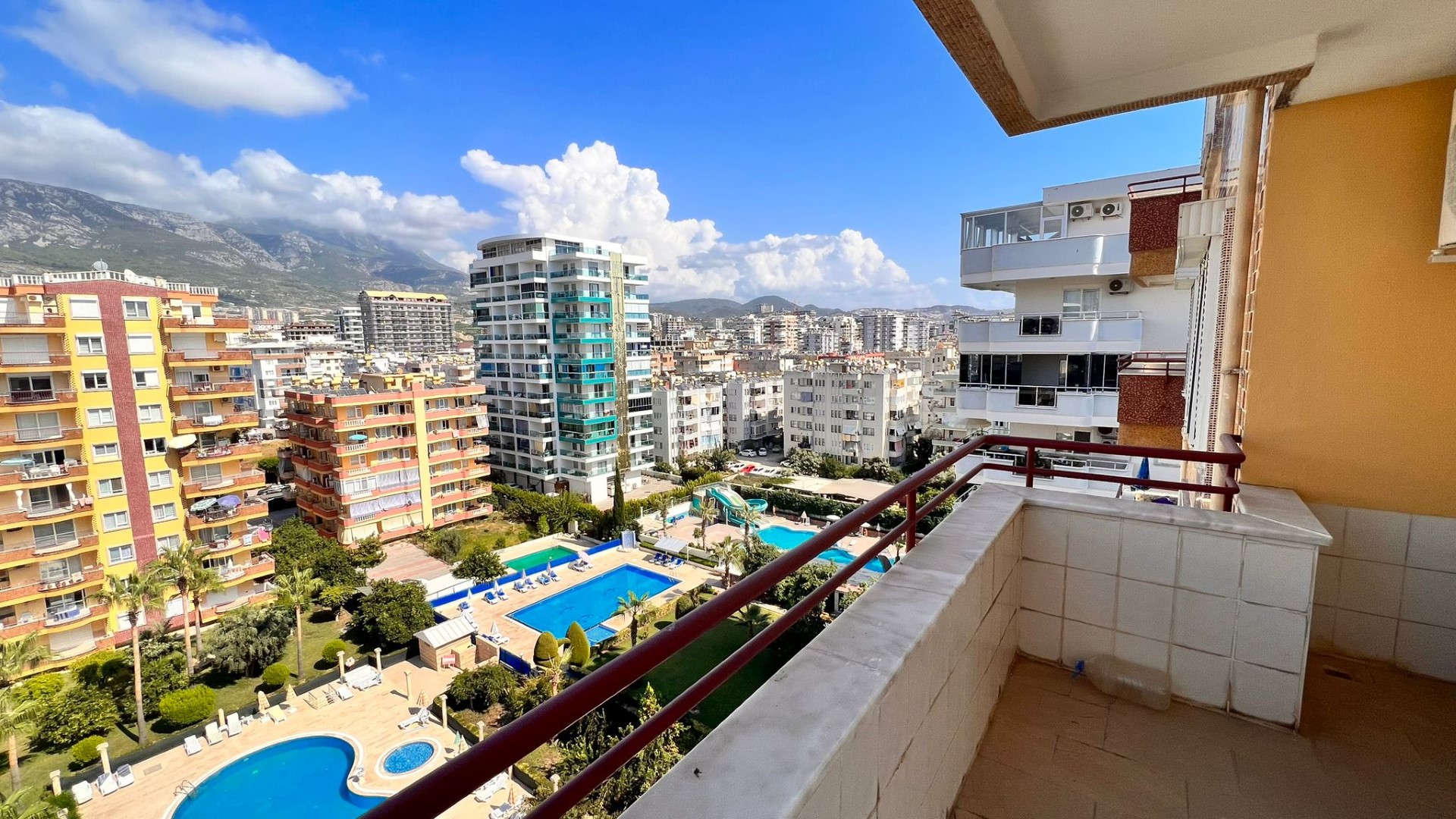 Penthouse in Alanya with an area of 260 m2 on the first coastline, Mahmutlar - Foto 5