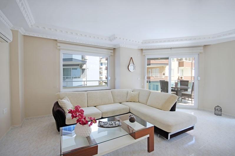 Two bedroom apartment 200 m from the sea, Mahmutlar district - Фото 2