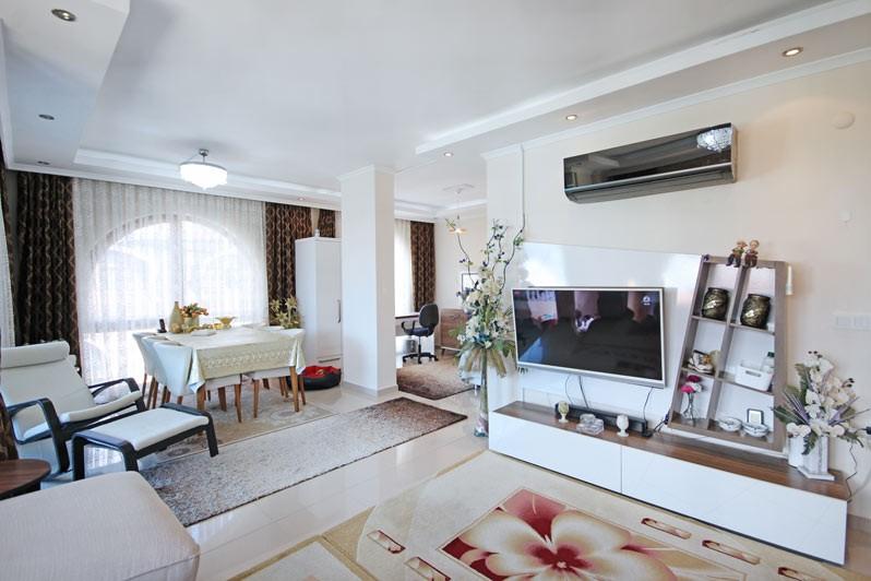 Spacious penthouse in Alanya area of 215 m2, 500 m from the sea, Oba - Фото 3