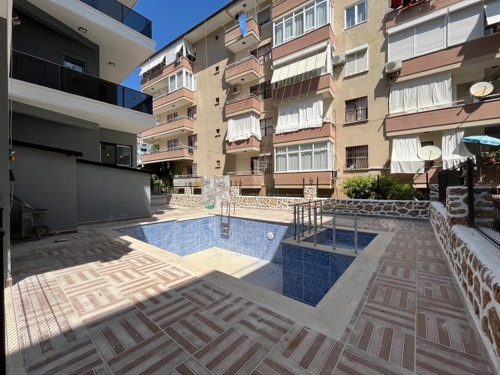 One bedroom apartment in a new complex, center of Alanya - Фото 4