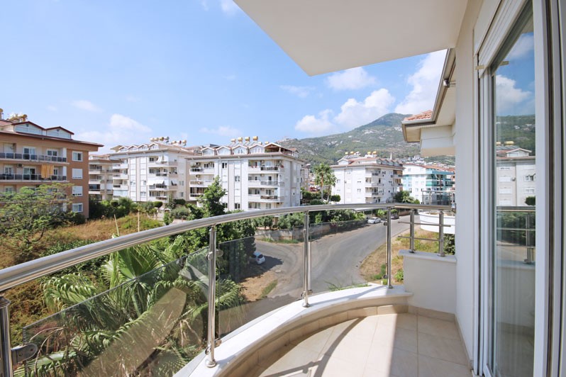 Spacious penthouse with an area of 250 m2 in the center of Alanya - Фото 23