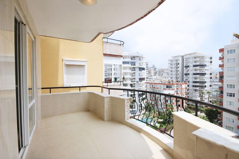 Three bedroom apartment in Alanya with furniture, Mahmutlar - Фото 23