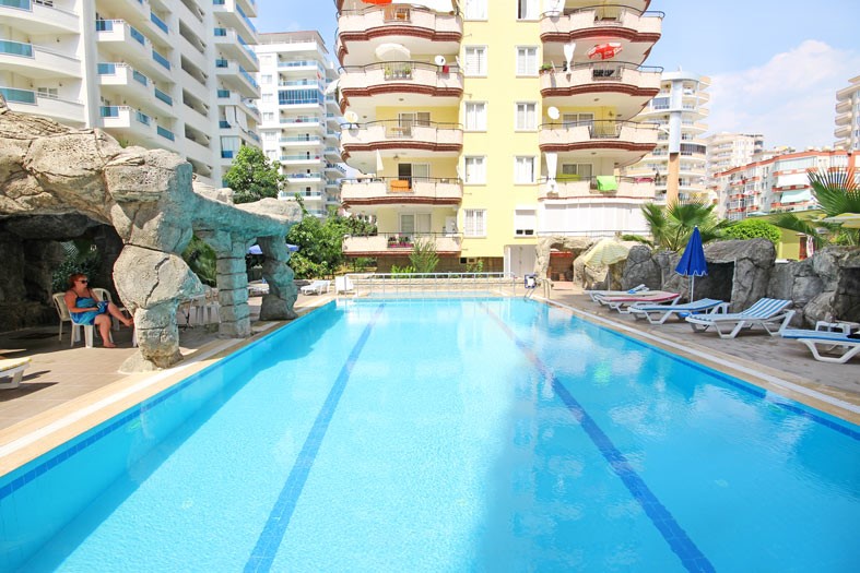 Three bedroom apartment in Alanya with furniture, Mahmutlar - Фото 30