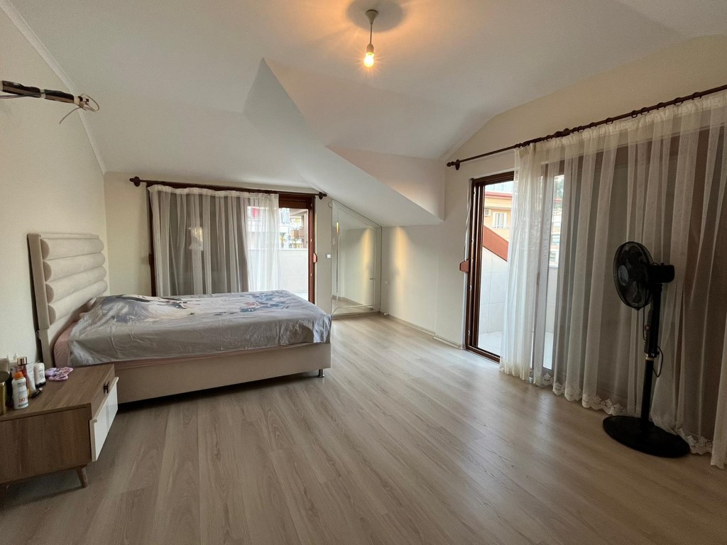 Spacious 300 m2 duplex, center of Alanya - Фото 18