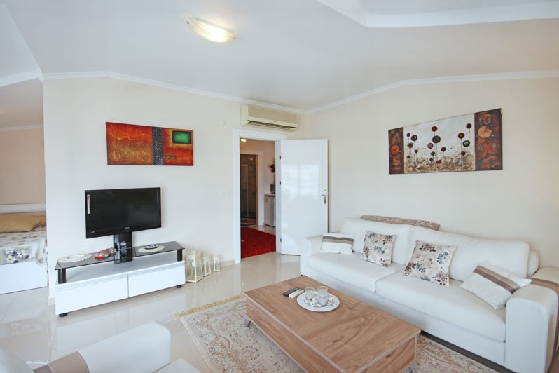 Spacious penthouse in Alanya area of 215 m2, 500 m from the sea, Oba - Фото 29