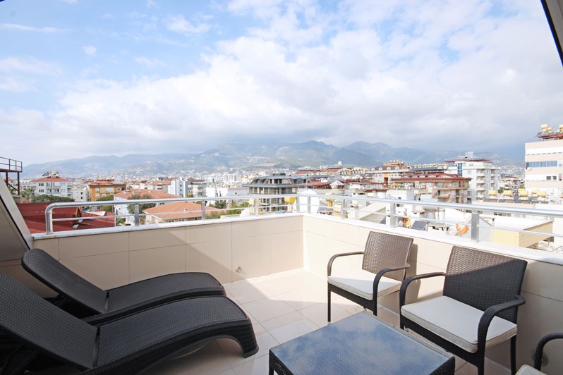 Spacious penthouse in Alanya area of 215 m2, 500 m from the sea, Oba - Фото 39