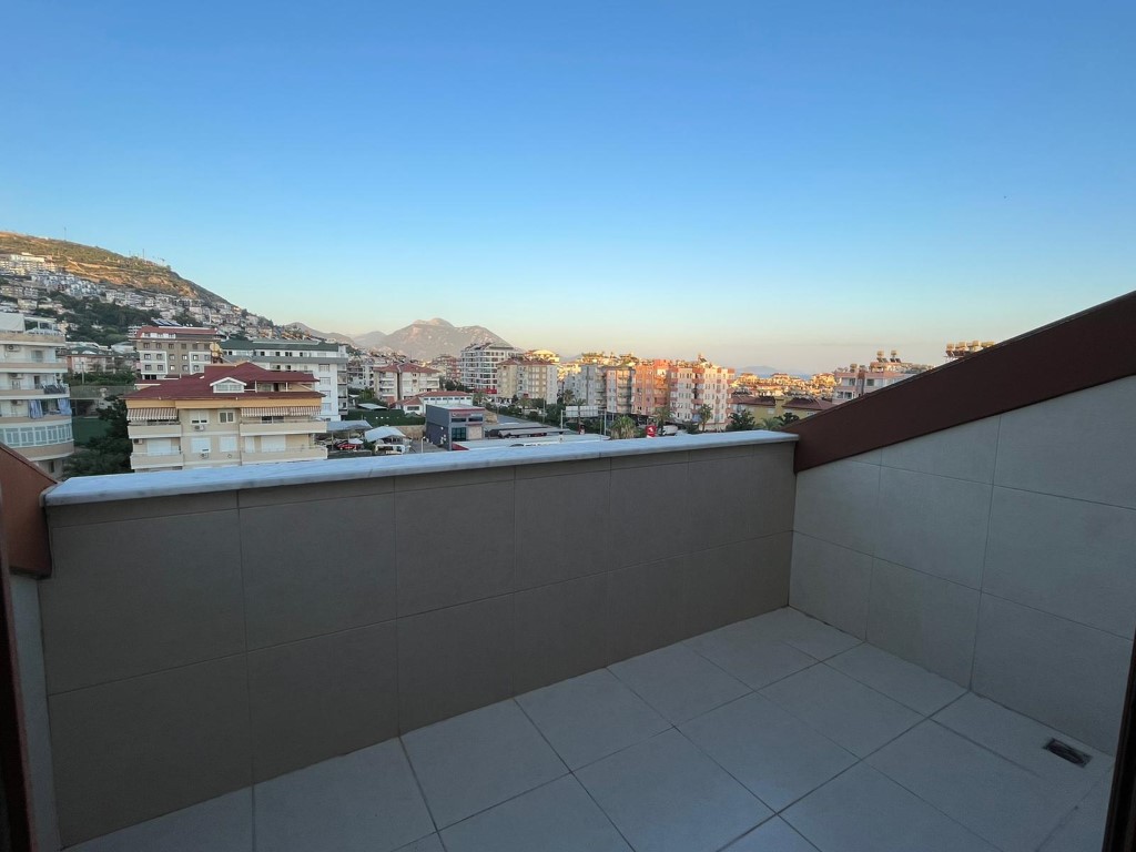 Spacious 300 m2 duplex, center of Alanya - Фото 21