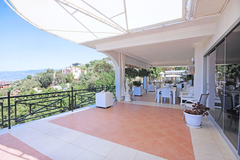 Spacious villa in Alanya with 7+3 apartments with sea and city views, Kestel - Фото 15