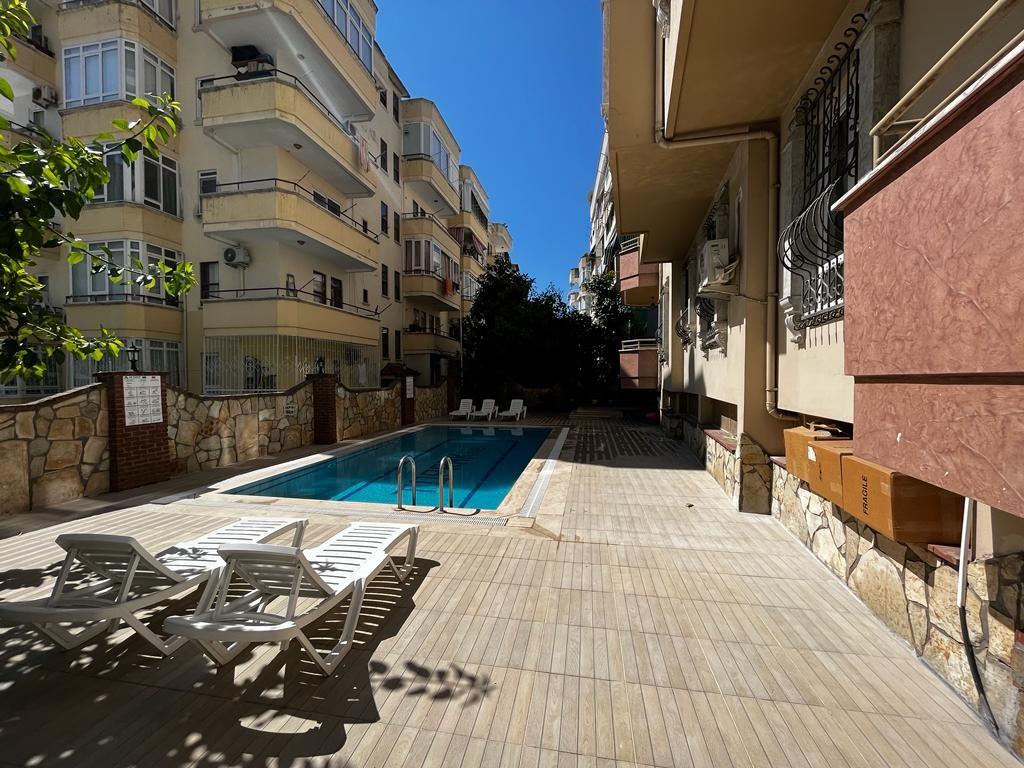 Furnished two bedroom apartment 600 m from the sea, center of Alanya - Фото 18