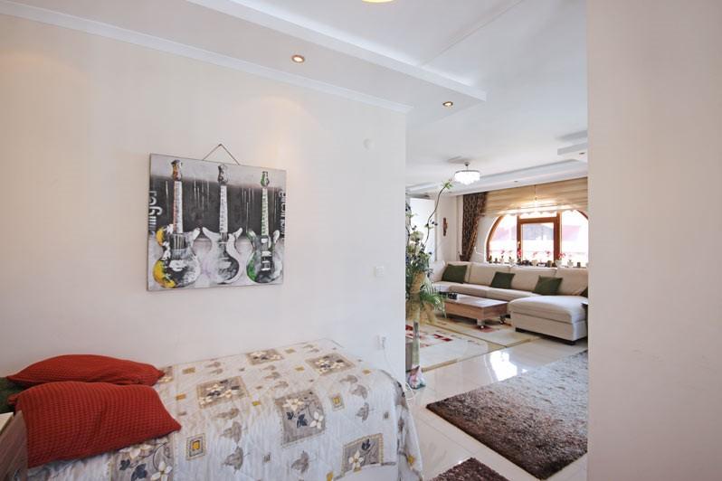 Spacious penthouse in Alanya area of 215 m2, 500 m from the sea, Oba - Фото 8