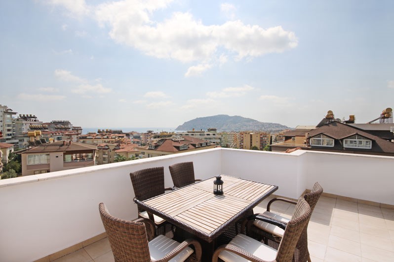 Spacious penthouse with an area of 250 m2 in the center of Alanya - Фото 48