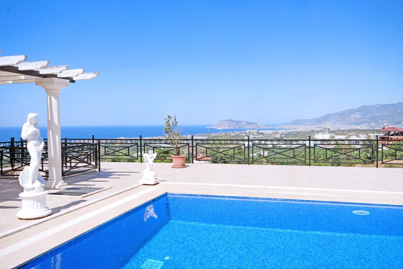 Spacious villa in Alanya with 7+3 apartments with sea and city views, Kestel - Фото 9