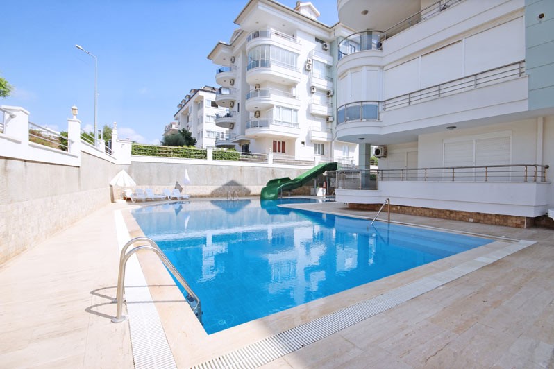 Spacious penthouse with an area of 250 m2 in the center of Alanya - Фото 51