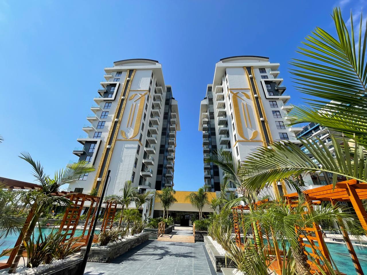 Furnished two bedroom apartment in a new elite complex on the first coastline - Фото 37